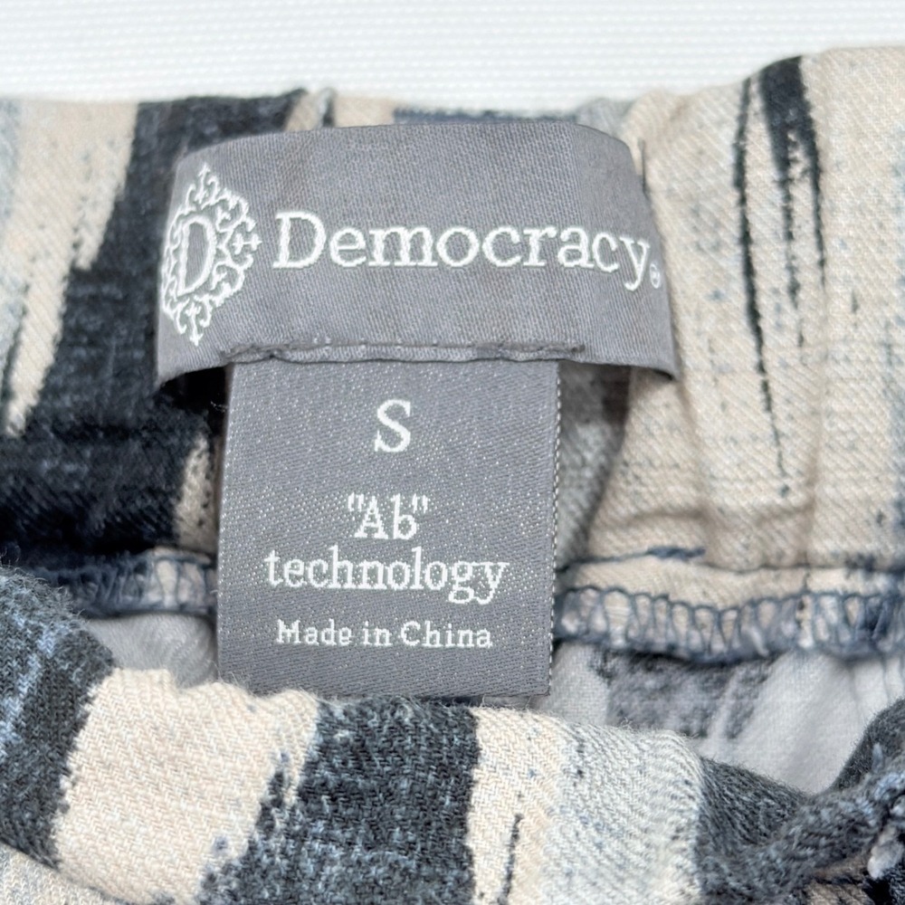 Democracy Wide Leg Crop Pants Womens Small Gray Ikat Boho Culottes Travel Flowy - Picture 6 of 11